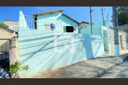 Fachada da Casa de casa para alugar com 1 quarto, 50m² em Parque Bristol, São Paulo