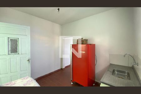 Cozinha  de casa para alugar com 1 quarto, 50m² em Parque Bristol, São Paulo