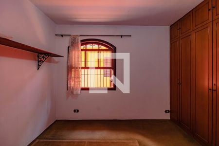 Casa à venda com 165m², 3 quartos e 2 vagasQuarto 2