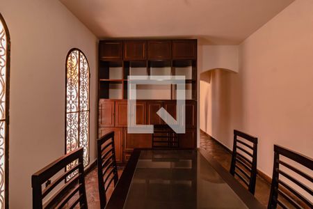 Casa à venda com 165m², 3 quartos e 2 vagasCozinha