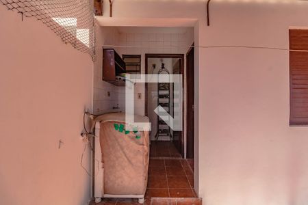 Casa à venda com 165m², 3 quartos e 2 vagasÁrea de Serviço