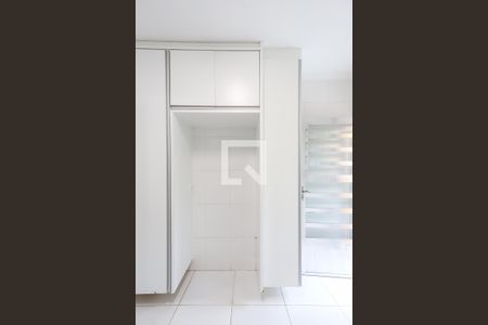 Casa à venda com 227m², 3 quartos e 2 vagasCozinha