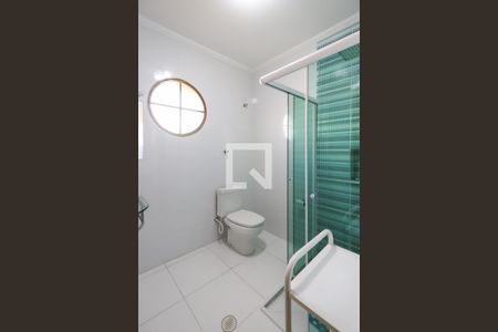 Casa à venda com 227m², 3 quartos e 2 vagasBanheiro
