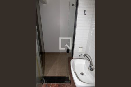 Casa à venda com 270m², 3 quartos e 4 vagas Casa à venda com 270m², 3 quartos e 4 vagasBanheiro 3