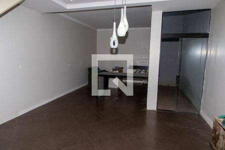 Sala de casa à venda com 3 quartos, 270m² em Campanário, Diadema