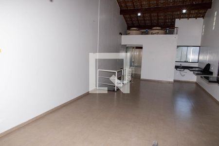 Casa à venda com 270m², 3 quartos e 4 vagas Casa à venda com 270m², 3 quartos e 4 vagasChurrasqueira