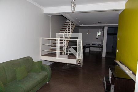 Sala de casa à venda com 3 quartos, 270m² em Campanário, Diadema
