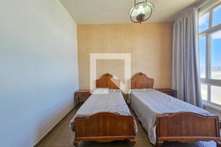 Quarto 1 de apartamento para alugar com 3 quartos, 129m² em Vila Alzira, Guarujá