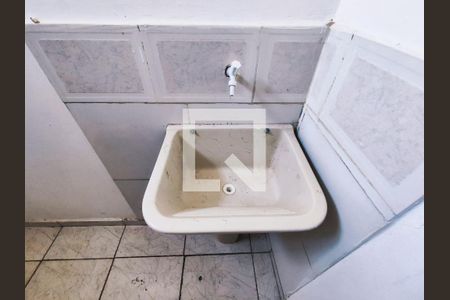 Casa para alugar com 34m², 2 quartos e sem vagaÁrea de Serviço - Tanque