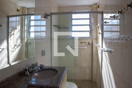 Banheiro de apartamento para alugar com 3 quartos, 130m² em Água Branca, São Paulo