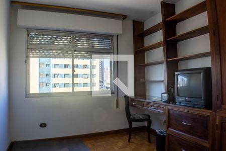 Quarto 3 de apartamento para alugar com 3 quartos, 130m² em Água Branca, São Paulo
