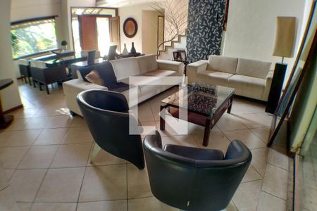 Sala de casa de condomínio à venda com 3 quartos, 513m² em Vila Progresso, Niterói