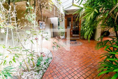 Casa à venda com 550m², 4 quartos e 4 vagasÁrea comum - entrada