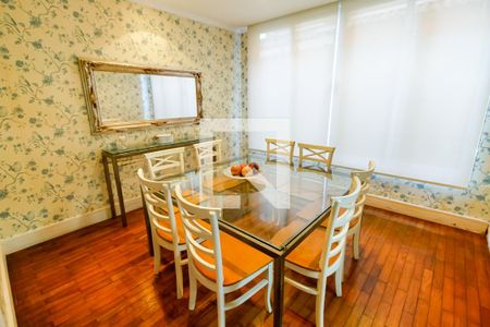 Casa à venda com 550m², 4 quartos e 4 vagasSala 5 - Jantar