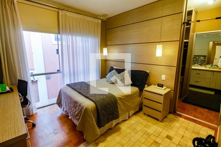 Casa à venda com 550m², 4 quartos e 4 vagasSuíte 3