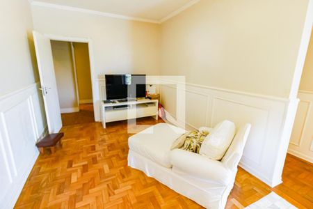 Casa à venda com 550m², 4 quartos e 4 vagasSuíte 1 - Detalhes