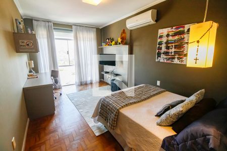 Casa à venda com 550m², 4 quartos e 4 vagasSuíte 2