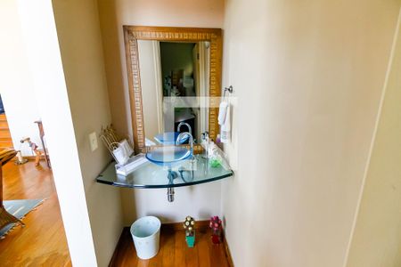 Casa à venda com 550m², 4 quartos e 4 vagasLavabo Sala 4