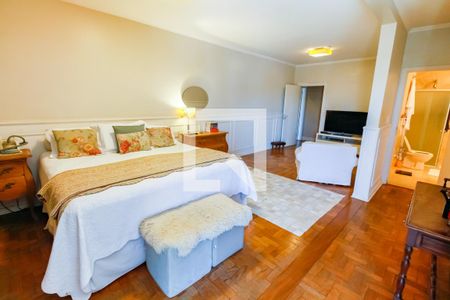 Suíte 1 de casa à venda com 4 quartos, 550m² em Jardim Leonor, São Paulo