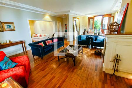 Sala 1 de casa à venda com 4 quartos, 550m² em Jardim Leonor, São Paulo