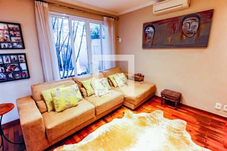 Casa à venda com 550m², 4 quartos e 4 vagasSala 3