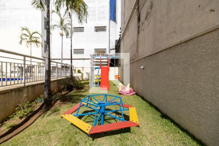 Apartamento à venda com 60m², 2 quartos e 2 vagas Apartamento à venda com 60m², 2 quartos e 2 vagasÁrea comum - Playground