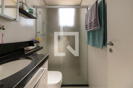 Apartamento à venda com 60m², 2 quartos e 2 vagas Apartamento à venda com 60m², 2 quartos e 2 vagasBanheiro da Suíte