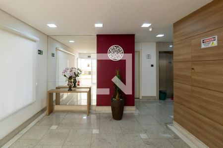 Apartamento à venda com 60m², 2 quartos e 2 vagas Apartamento à venda com 60m², 2 quartos e 2 vagasHall social