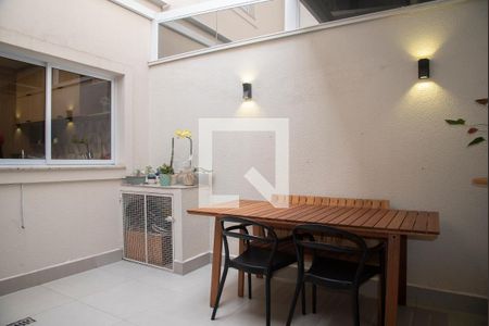 Casa à venda com 126m², 3 quartos e 2 vagas Casa à venda com 126m², 3 quartos e 2 vagasÁrea Gourmet