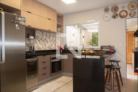 Casa à venda com 126m², 3 quartos e 2 vagas Casa à venda com 126m², 3 quartos e 2 vagasCozinha