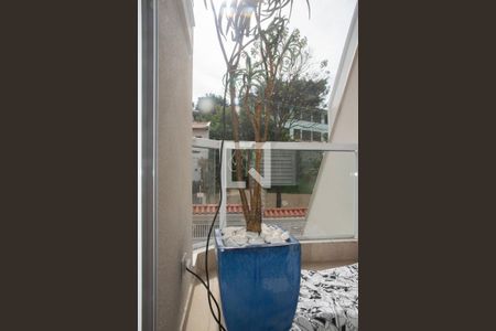 Casa à venda com 126m², 3 quartos e 2 vagas Casa à venda com 126m², 3 quartos e 2 vagasVaranda da Suíte