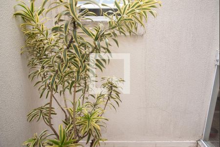 Casa à venda com 126m², 3 quartos e 2 vagas Casa à venda com 126m², 3 quartos e 2 vagasVista do Quarto 2