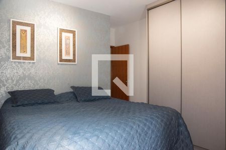 Casa à venda com 126m², 3 quartos e 2 vagas Casa à venda com 126m², 3 quartos e 2 vagasSuíte