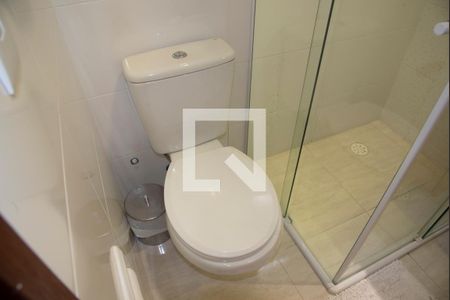 Casa à venda com 126m², 3 quartos e 2 vagas Casa à venda com 126m², 3 quartos e 2 vagasBanheiro