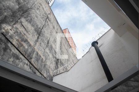 Casa à venda com 126m², 3 quartos e 2 vagas Casa à venda com 126m², 3 quartos e 2 vagasÁrea Gourmet - Teto Retrátil Aberto