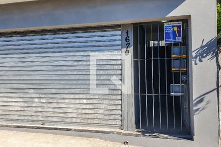 Casa para alugar com 40m², 1 quarto e sem vagaFachada e portaria