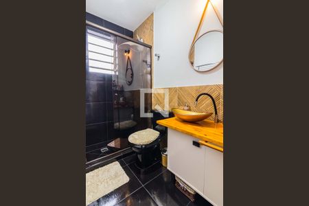 Apartamento à venda com 57m², 2 quartos e 1 vaga Apartamento à venda com 57m², 2 quartos e 1 vagaBanheiro