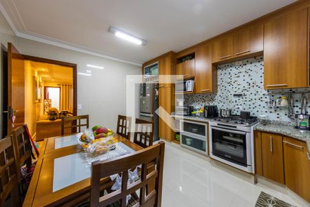 Casa à venda com 100m², 3 quartos e 2 vagas Casa à venda com 100m², 3 quartos e 2 vagasCozinha