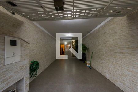 Casa à venda com 100m², 3 quartos e 2 vagas Casa à venda com 100m², 3 quartos e 2 vagasGaragem