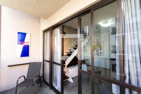 Varanda  de apartamento para alugar com 1 quarto, 76m² em Moema, São Paulo