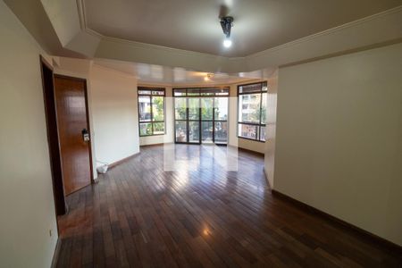 Sala de apartamento à venda com 3 quartos, 129m² em Real Parque, São Paulo