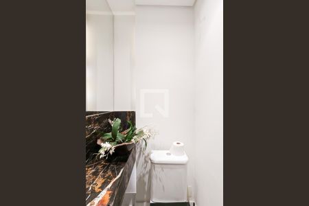 Apartamento à venda com 156m², 3 quartos e 4 vagasLavabo