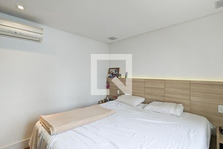 Apartamento à venda com 156m², 3 quartos e 4 vagasQuarto da suíte 1