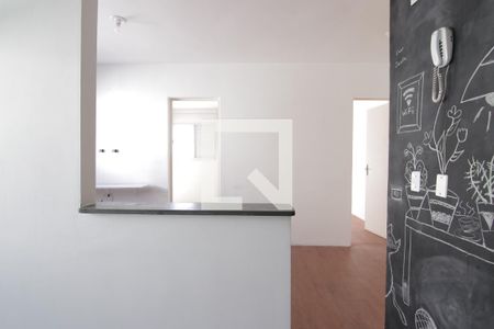 Cozinha de apartamento para alugar com 2 quartos, 42m² em Vila Miranda, Itaquaquecetuba