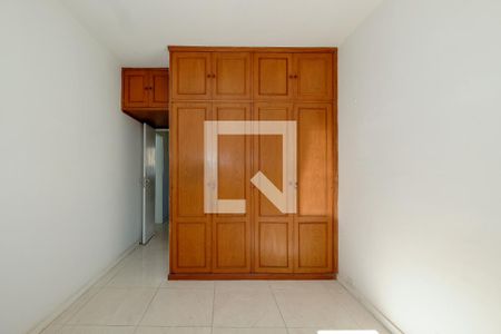 Apartamento à venda com 76m², 2 quartos e 1 vaga Apartamento à venda com 76m², 2 quartos e 1 vagaSuíte