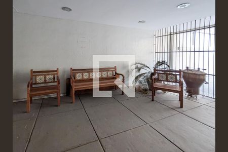 Apartamento à venda com 76m², 2 quartos e 1 vaga Apartamento à venda com 76m², 2 quartos e 1 vagaÁrea comum - Playground