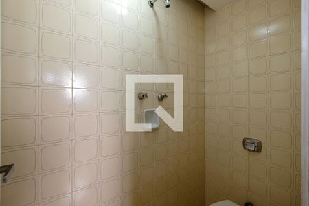 Apartamento à venda com 76m², 2 quartos e 1 vaga Apartamento à venda com 76m², 2 quartos e 1 vagaBanheiro de serviço