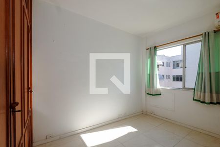 Apartamento à venda com 76m², 2 quartos e 1 vaga Apartamento à venda com 76m², 2 quartos e 1 vagaSuíte