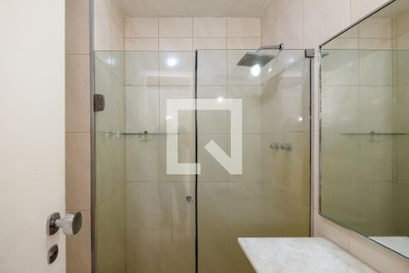 Apartamento à venda com 76m², 2 quartos e 1 vaga Apartamento à venda com 76m², 2 quartos e 1 vagaBanheiro da Suíte