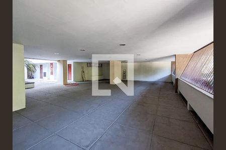 Apartamento à venda com 76m², 2 quartos e 1 vaga Apartamento à venda com 76m², 2 quartos e 1 vagaÁrea comum - Playground